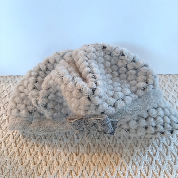 Lafenice Wool Hat - Picture 4 of 6